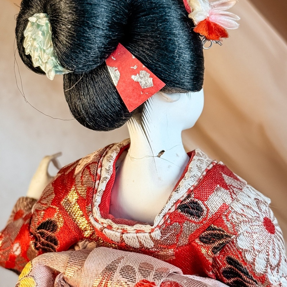 Vintage Japanese Geisha Doll - Picture 7 of 11